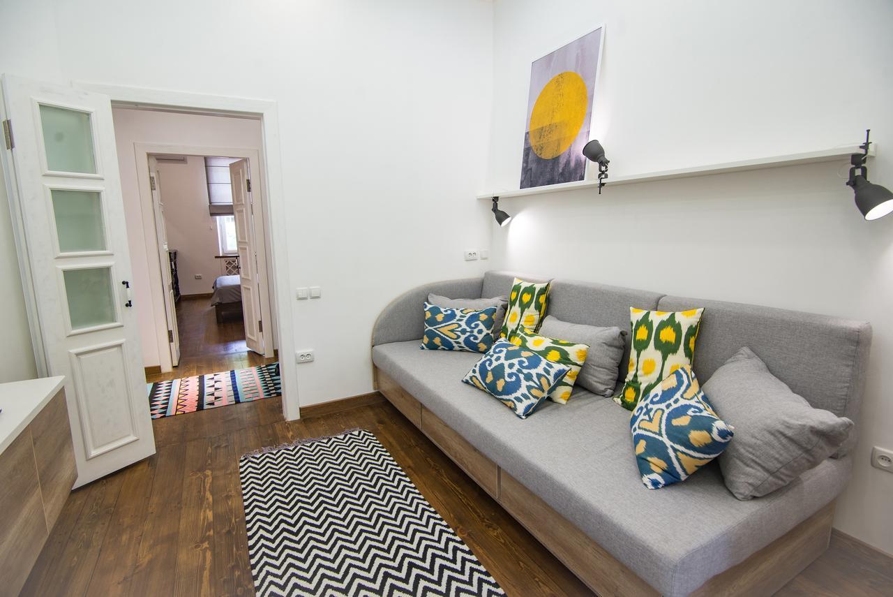 Art Apartment Tachkent Extérieur photo